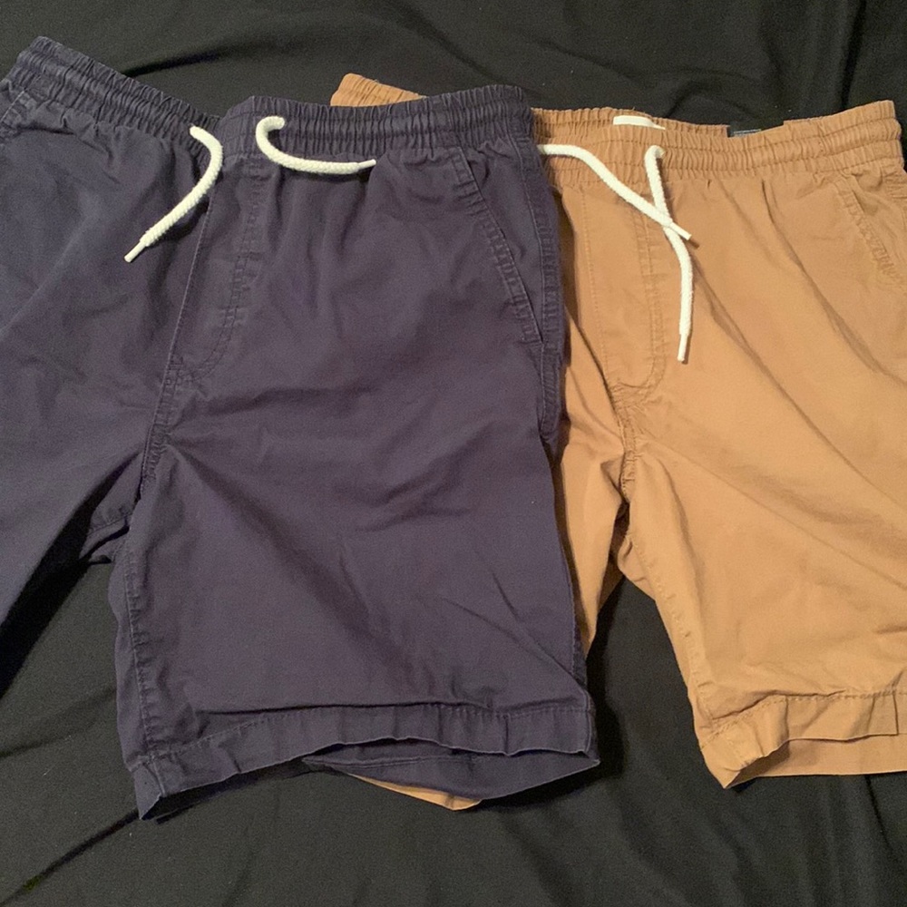 2 pair of H&M shorts